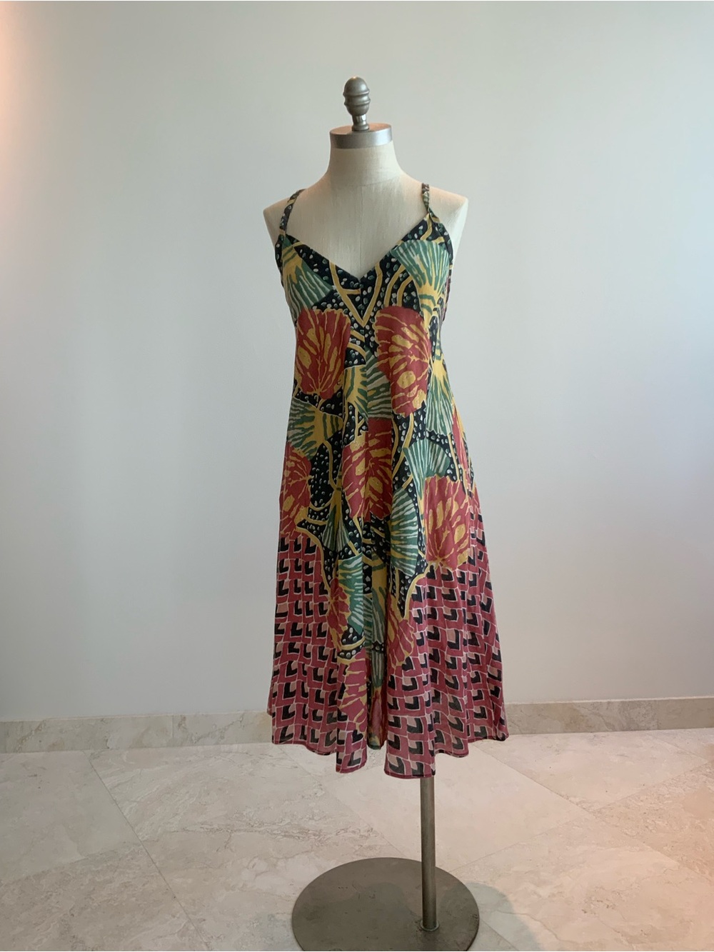 Vintage 70’s Hawaiian Tropical Print Spaghetti-Strap Dress Sz small